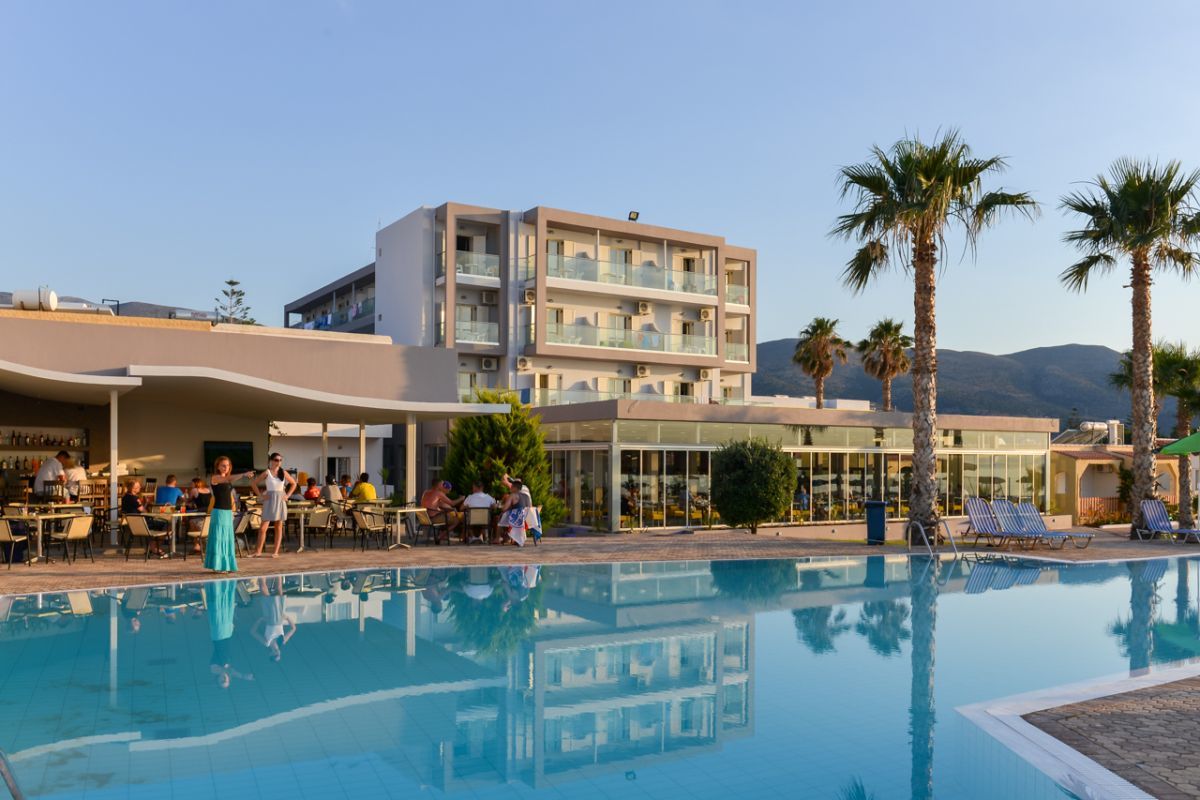 Carolina Mare Hotel Malia  Ngoại thất bức ảnh
